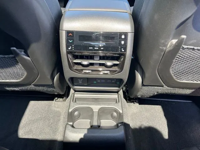 2026 Jeep Grand Cherokee L Limited - Photo 25