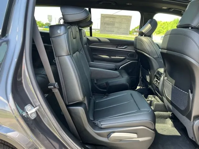 2026 Jeep Grand Cherokee L Limited - Photo 23