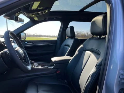 More photos of 2026 Jeep Grand Cherokee L Limited at Taylor Automotive, TN