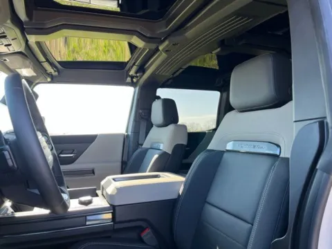 More photos of 2026 GMC Hummer EV SUV 3X at Taylor Automotive, TN