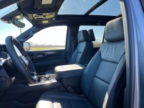 More photos of 2026 GMC Yukon AT4 at Taylor Automotive, TN