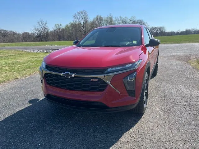 Red 2026 Chevrolet Trax 1RS for sale in Martin, TN