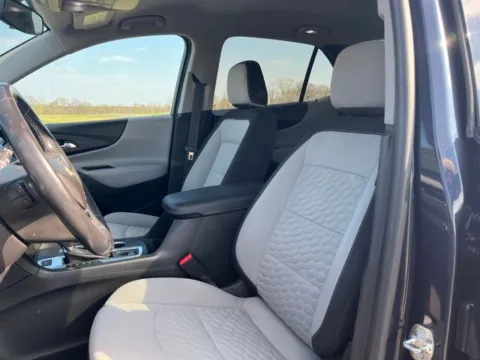 More photos of 2018 Chevrolet Equinox LT at Taylor Automotive, TN