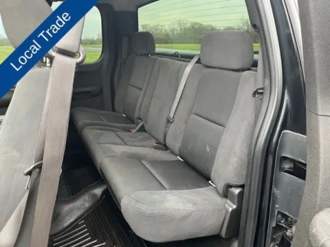 More photos of 2007 GMC Sierra 1500 SLE2 at Taylor Automotive, TN