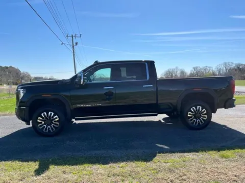 Photos of 2026 GMC Sierra 2500HD Denali Ultimate for sale in Martin, TN at Taylor Automotive