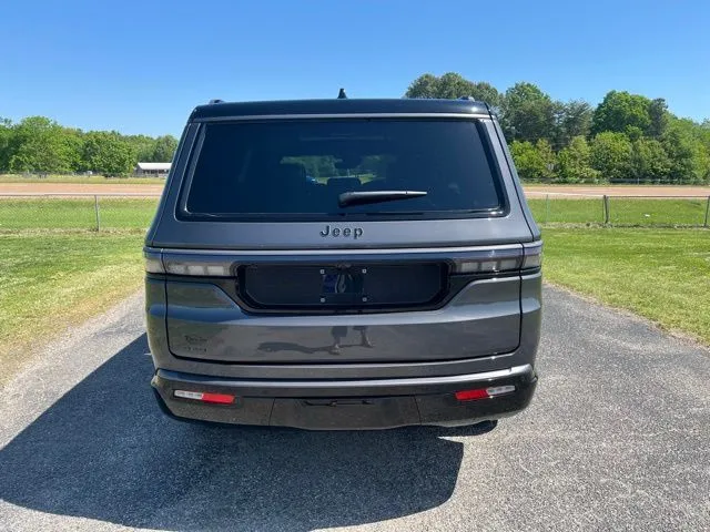 2026 Jeep Grand Wagoneer Upland - Photo 15