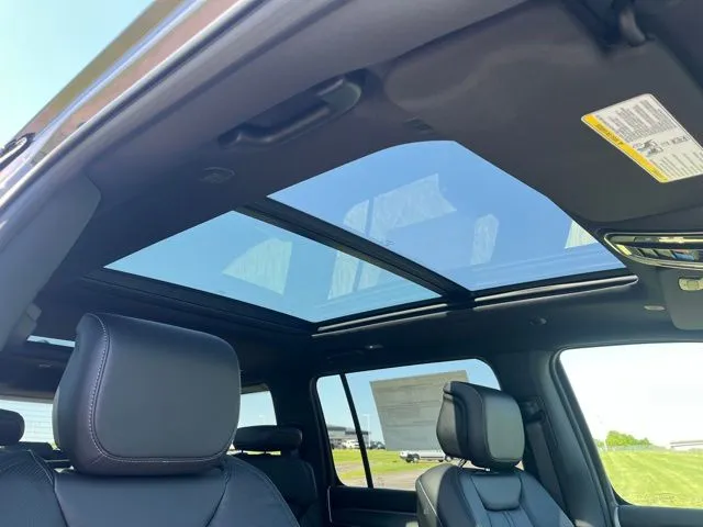 2026 Jeep Grand Wagoneer Upland - Photo 6