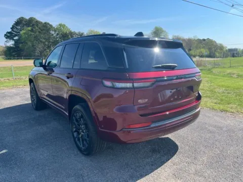 More photos of 2026 Jeep Grand Cherokee Summit at Taylor Automotive, TN