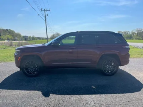 Photos of 2026 Jeep Grand Cherokee Summit for sale in Martin, TN at Taylor Automotive
