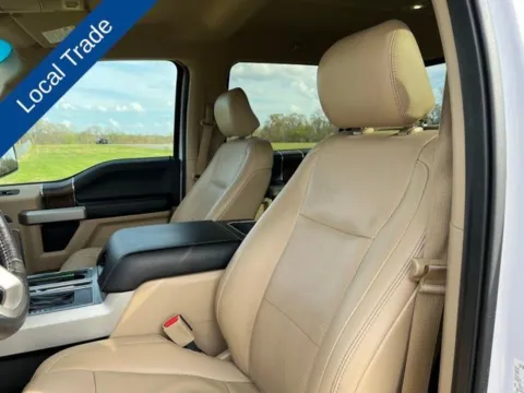 More photos of 2016 Ford F-150 Lariat at Taylor Automotive, TN