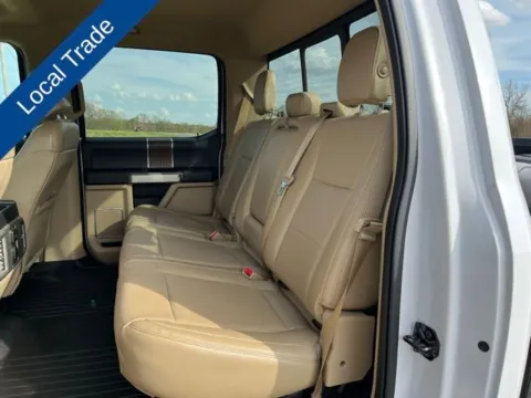 More photos of 2016 Ford F-150 Lariat at Taylor Automotive, TN