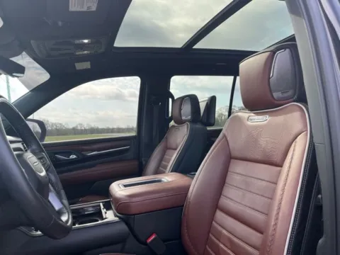 More photos of 2023 GMC Yukon Denali Ultimate at Taylor Automotive, TN