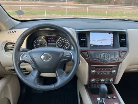 Another view of 2019 Nissan Pathfinder Platinum for sale in Martin, TN at Taylor Automotive