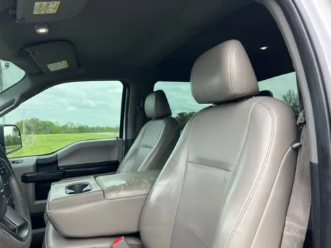 More photos of 2018 Ford F-150 XL at Taylor Automotive, TN