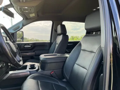 More photos of 2022 Chevrolet Silverado 2500HD LTZ at Taylor Automotive, TN