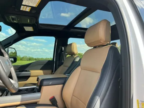 More photos of 2025 Ford F-250SD Lariat at Taylor Automotive, TN