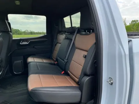 More photos of 2026 Chevrolet Silverado 1500 High Country at Taylor Automotive, TN