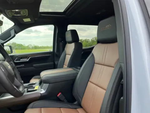 More photos of 2026 Chevrolet Silverado 1500 High Country at Taylor Automotive, TN