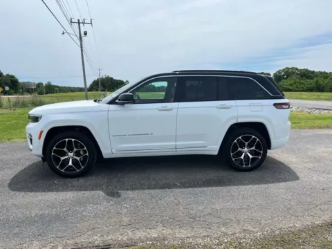 Photos of 2024 Jeep Grand Cherokee Summit Reserve for sale in Martin, TN at Taylor Automotive