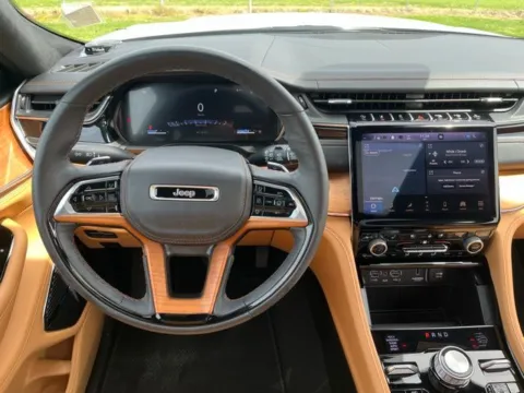 Another view of 2024 Jeep Grand Cherokee Summit Reserve for sale in Martin, TN at Taylor Automotive