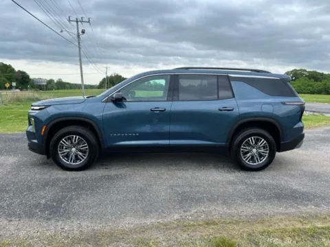 Photos of 2026 Chevrolet Traverse LT for sale in Martin, TN at Taylor Automotive