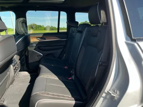 More photos of 2026 Jeep Grand Cherokee Summit at Taylor Automotive, TN