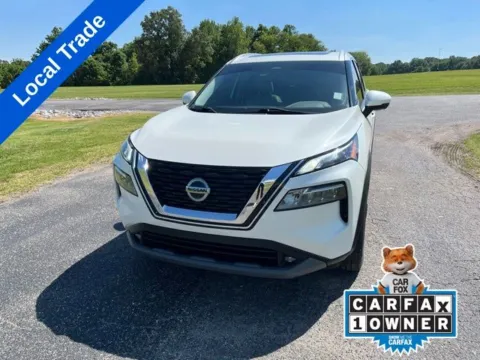 White 2021 Nissan Rogue SL for sale in Martin, TN