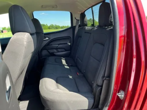 More photos of 2019 GMC Canyon SLE1 at Taylor Automotive, TN