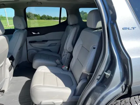 More photos of 2020 GMC Acadia SLT at Taylor Automotive, TN