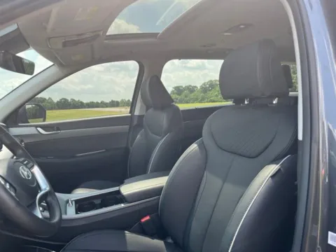 More photos of 2025 Hyundai Palisade XRT at Taylor Automotive, TN