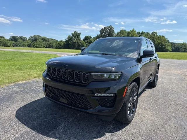 Black 2024 Jeep Grand Cherokee Summit for sale in Martin, TN