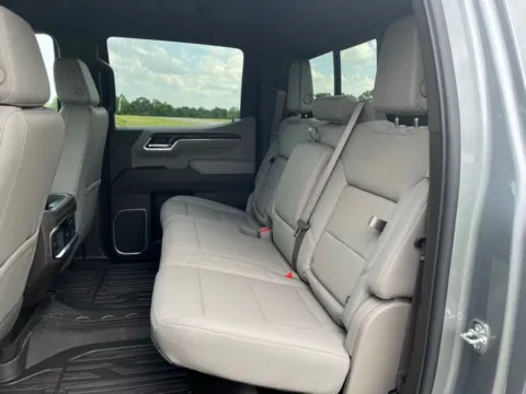 More photos of 2026 GMC Sierra 1500 SLT at Taylor Automotive, TN