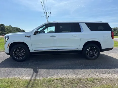 Photos of 2026 GMC Yukon XL Elevation for sale in Martin, TN at Taylor Automotive