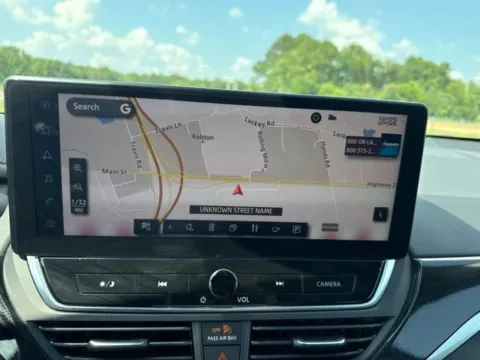 More photos of 2023 Nissan Altima 2.5 SR at Taylor Automotive, TN