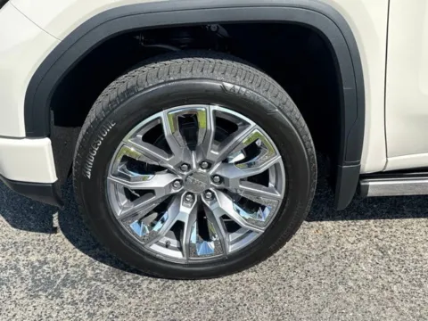 More photos of 2026 GMC Sierra 1500 Denali at Taylor Automotive, TN