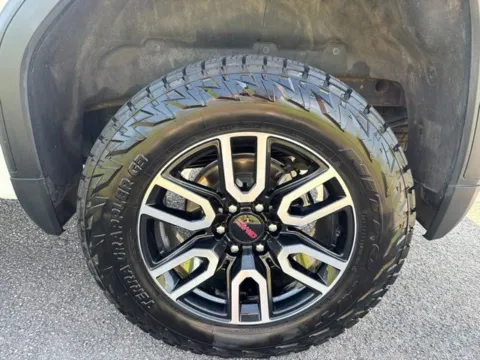 More photos of 2025 GMC Sierra 1500 AT4 at Taylor Automotive, TN