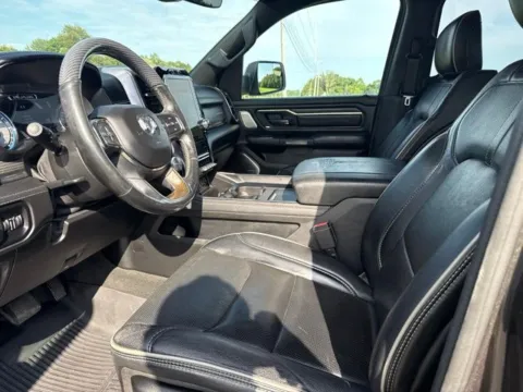 More photos of 2019 Ram 1500 Limited at Taylor Automotive, TN