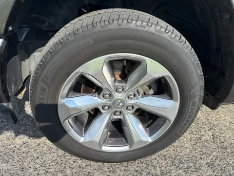 More photos of 2019 Ram 1500 Limited at Taylor Automotive, TN