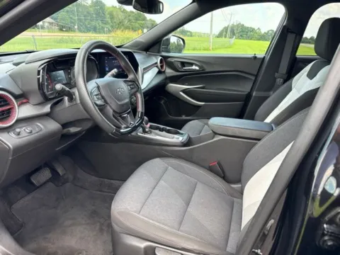 More photos of 2024 Chevrolet Trax 1RS at Taylor Automotive, TN