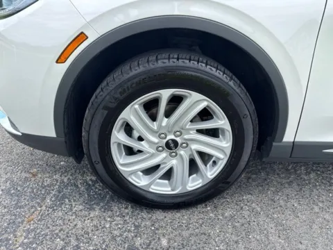 More photos of 2021 Lincoln Corsair Standard at Taylor Automotive, TN