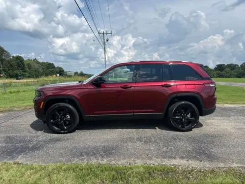 Photos of 2024 Jeep Grand Cherokee Altitude for sale in Martin, TN at Taylor Automotive