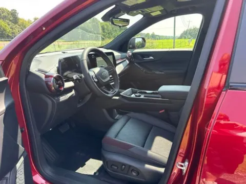 More photos of 2027 Chevrolet Equinox RS at Taylor Automotive, TN