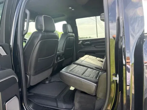 More photos of 2025 GMC Sierra 2500 HD AT4X at Taylor Automotive, TN