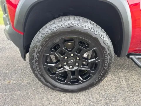 More photos of 2026 Chevrolet Colorado Trail Boss at Taylor Automotive, TN