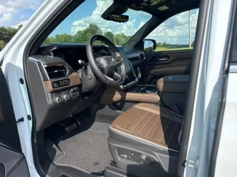 More photos of 2026 GMC Yukon Denali Ultimate at Taylor Automotive, TN