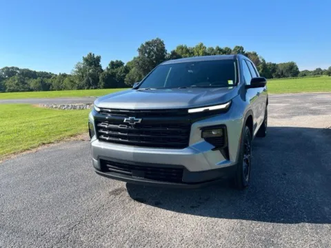 Gray 2026 Chevrolet Traverse LT for sale in Martin, TN