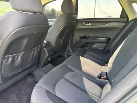 More photos of 2022 Kia K5 LXS at Taylor Automotive, TN