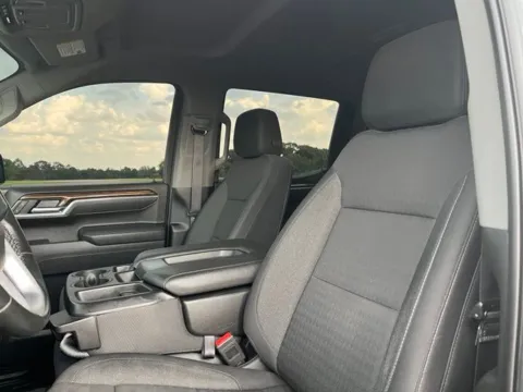 More photos of 2025 GMC Sierra 1500 Elevation at Taylor Automotive, TN