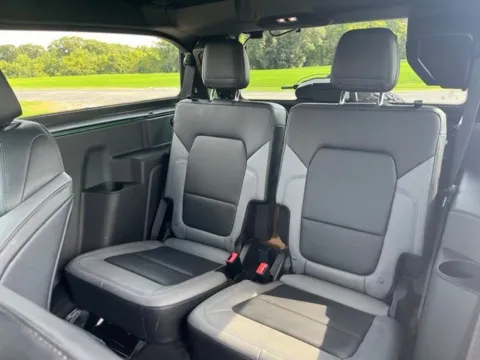 More photos of 2022 Ford Bronco Black Diamond at Taylor Automotive, TN