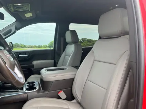 More photos of 2020 GMC Sierra 1500 SLT at Taylor Automotive, TN
